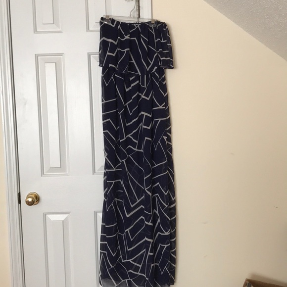 Navy geometric maxi dress size small - Picture 2 of 4